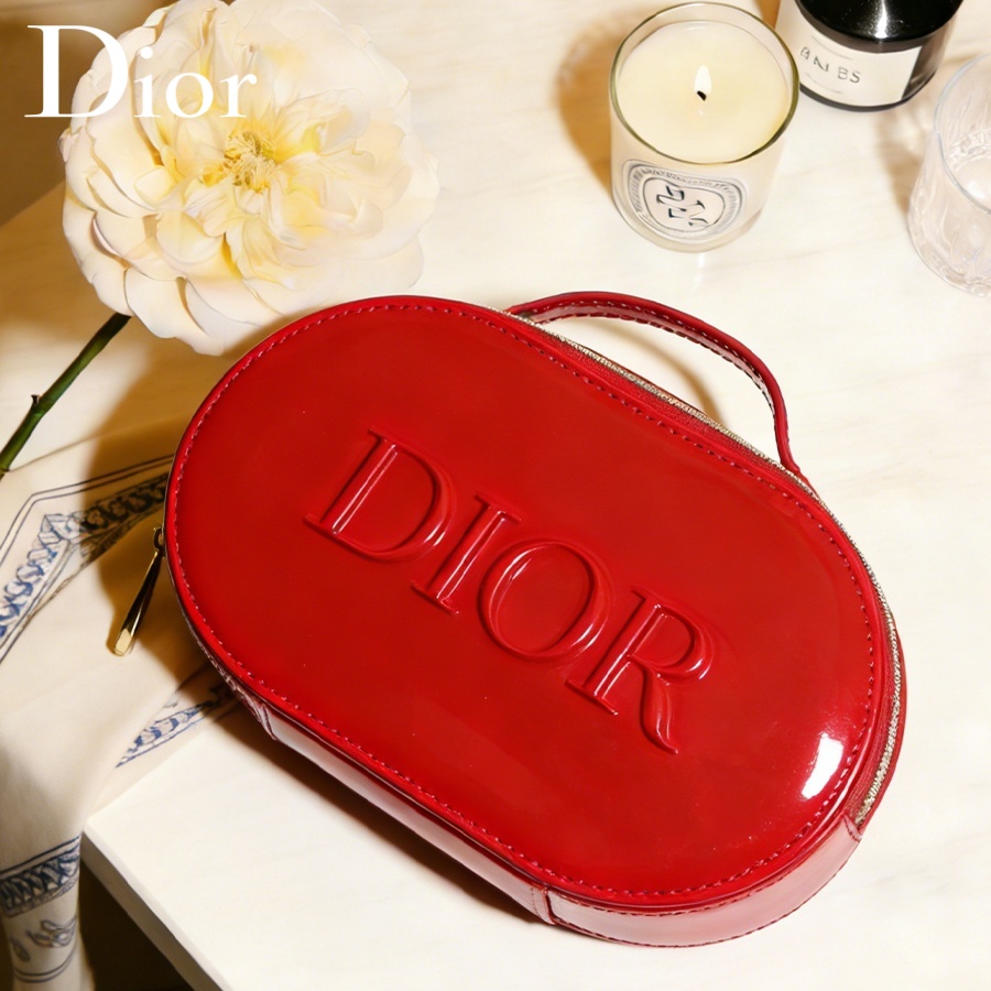 Dior’s Bag Red Cosmetic Bag Lu - Luxury Skincare Samples 리뷰 및 가격